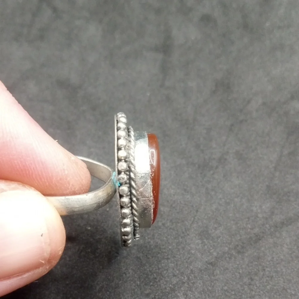 Elegant Silver and Red Gemstone Ring - Picture 10 of 10